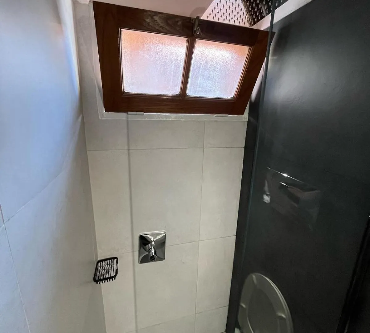 Apartamento Amplio Departamento Monoambiente A Metros Del Parque General San Martin Mendoza